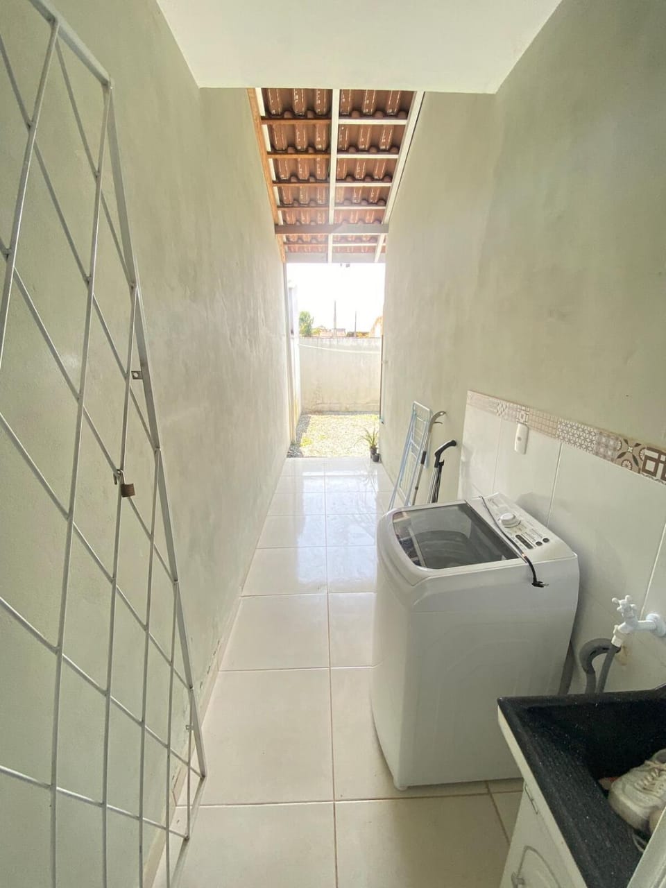 Casa a poucos minutos da praia House in State of Santa Catarina