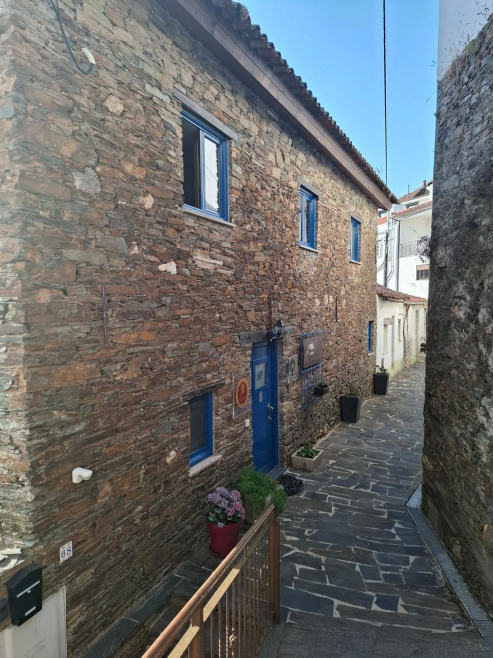 Property building, Street view