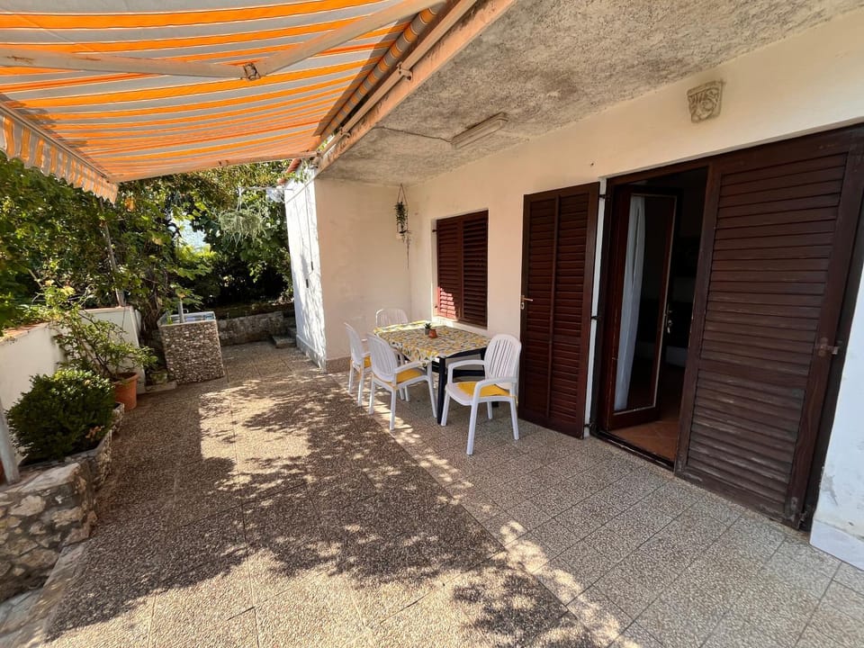 Balcony/Terrace, Dining area