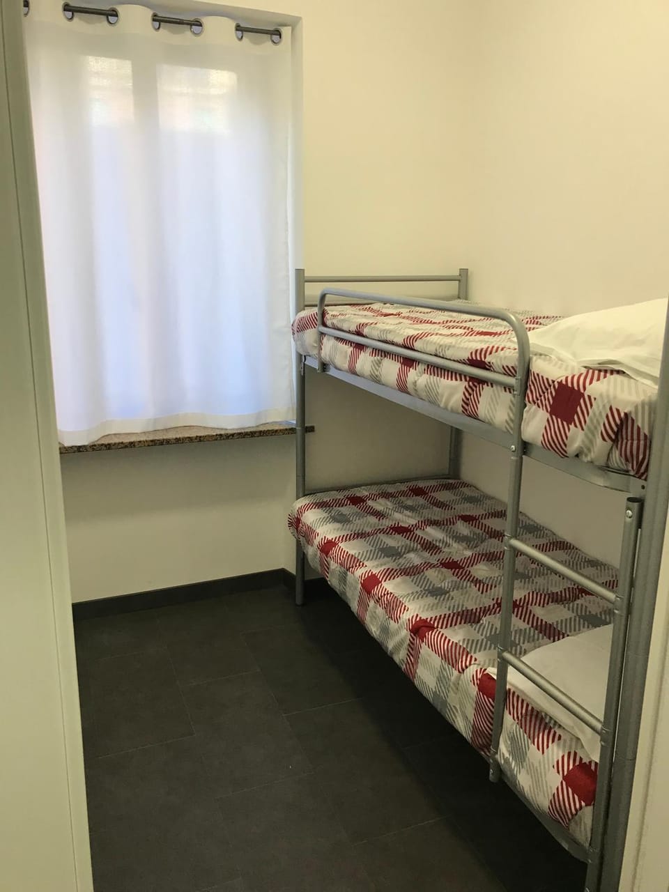 bunk bed