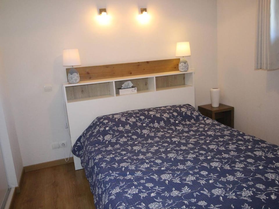 T3 Sud avec balcon, piscine, parking, animaux ok et wifi - FR-1-313-236 Apartment in Catalonia