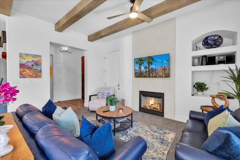 Luxurious Remodeled Villa in La Quinta #A Apartment in Indian Wells