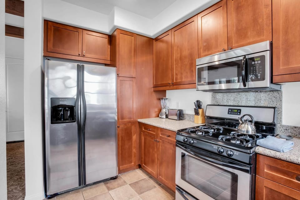 Revitalized Desert Getaway #A Apartment in Indian Wells