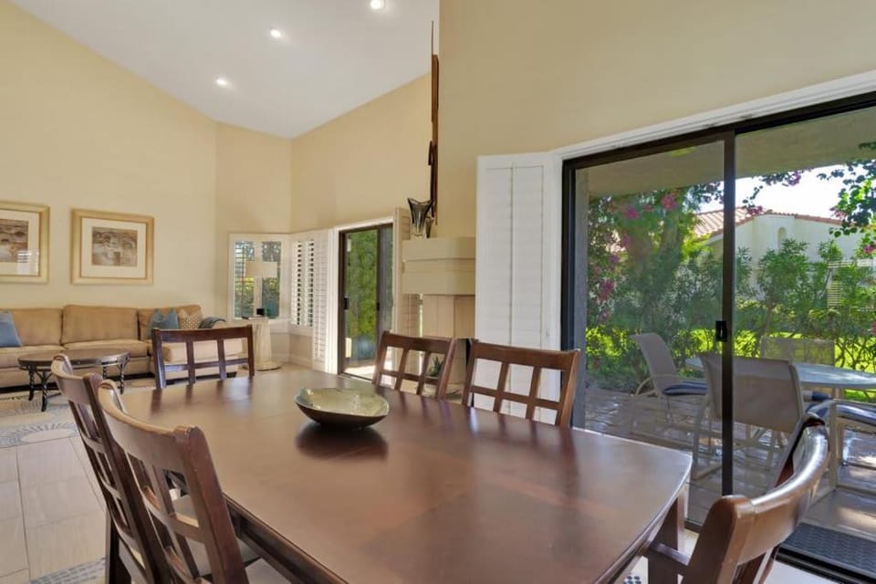 Gorgeous Villa near LQ Resort Prime Location House in Indian Wells