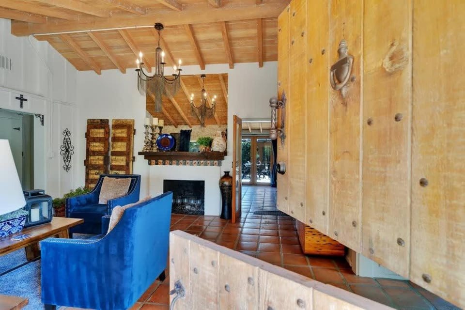 Spanish Home in Desirable Movie Colony East House in Palm Springs