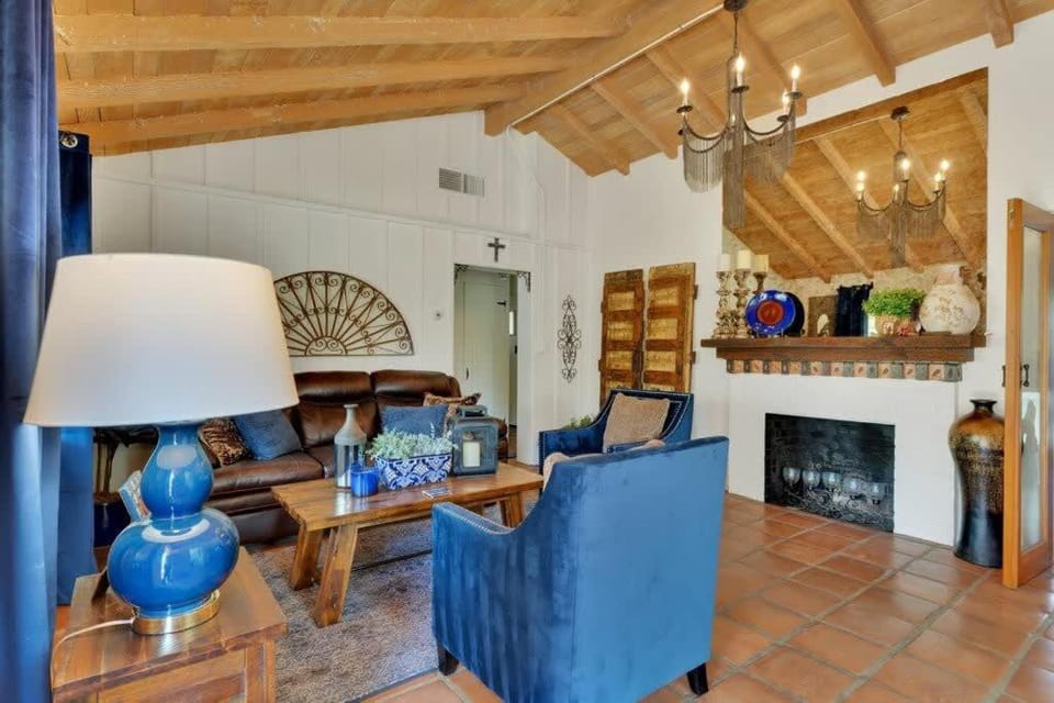 Spanish Home in Desirable Movie Colony East House in Palm Springs