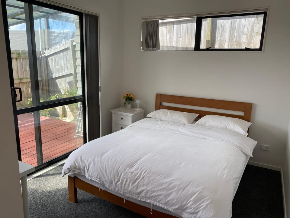 Bed, View (from property/room), Balcony/Terrace, Balcony/Terrace, Photo of the whole room, Bedroom