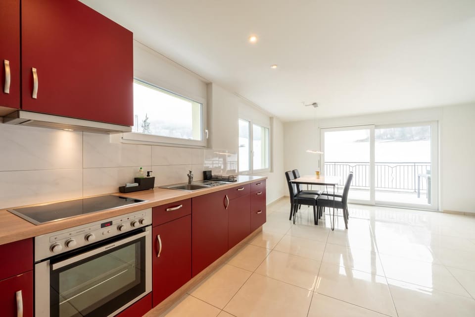 Kitchen or kitchenette, Dining area, dishwasher, oven, stove