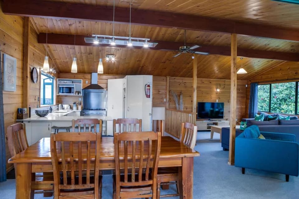 Leo's Place House in Rotorua