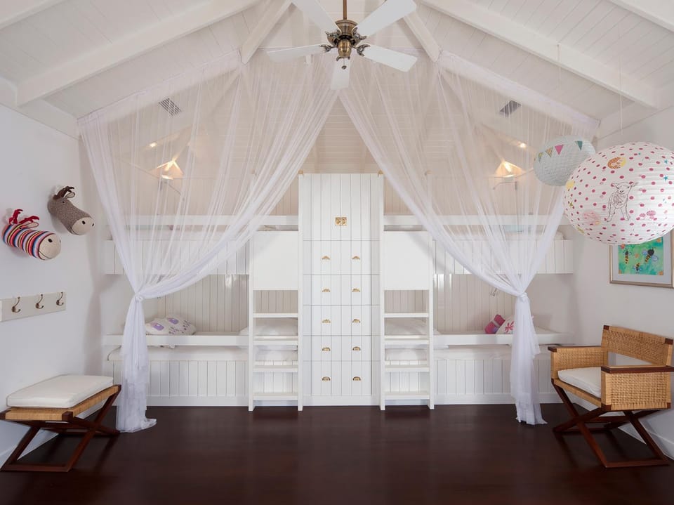 bunk bed