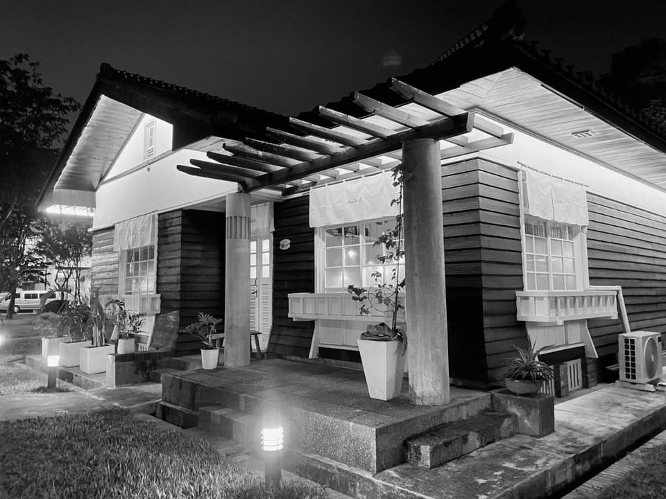 HomeOne36 后灣灣inn - 勝利星村日式老屋包棟 - House in Kaohsiung