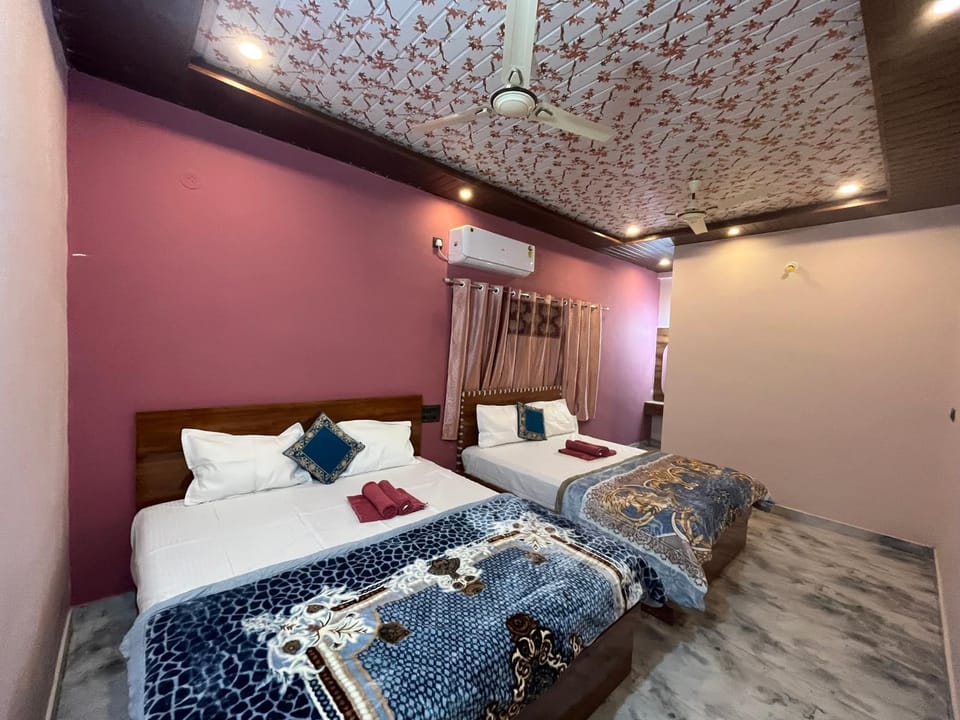 Bed, air conditioner