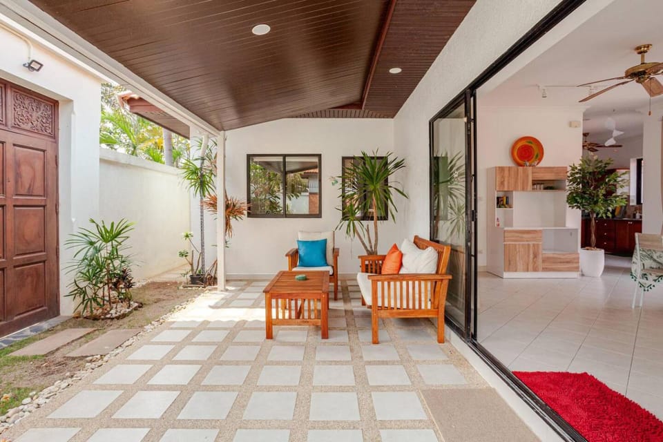 Inner courtyard view