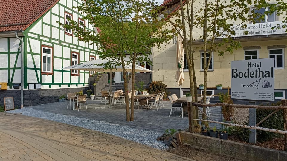 Property building, Balcony/Terrace