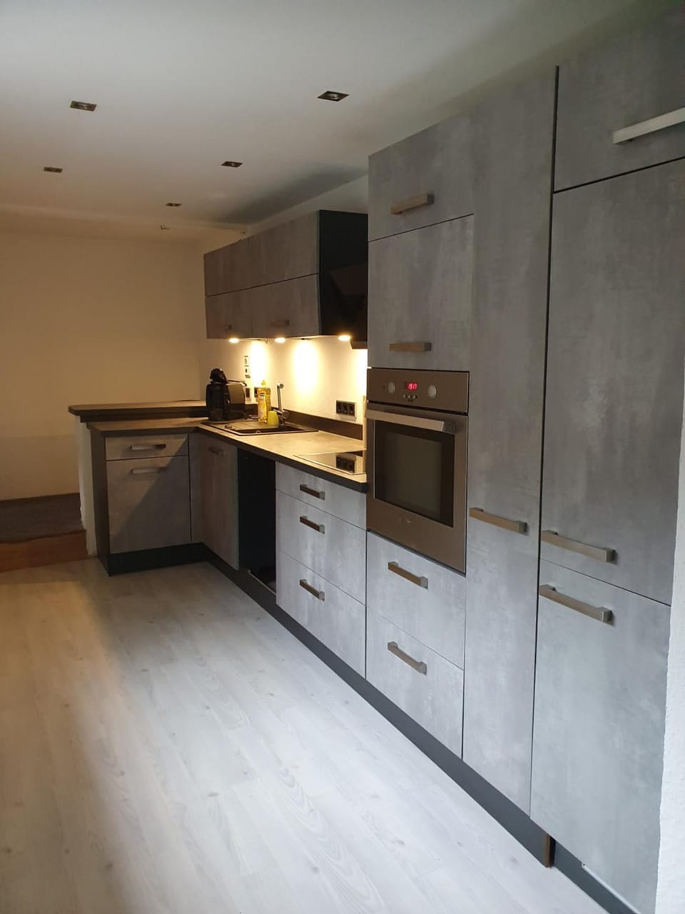 Kitchen or kitchenette, oven, stove