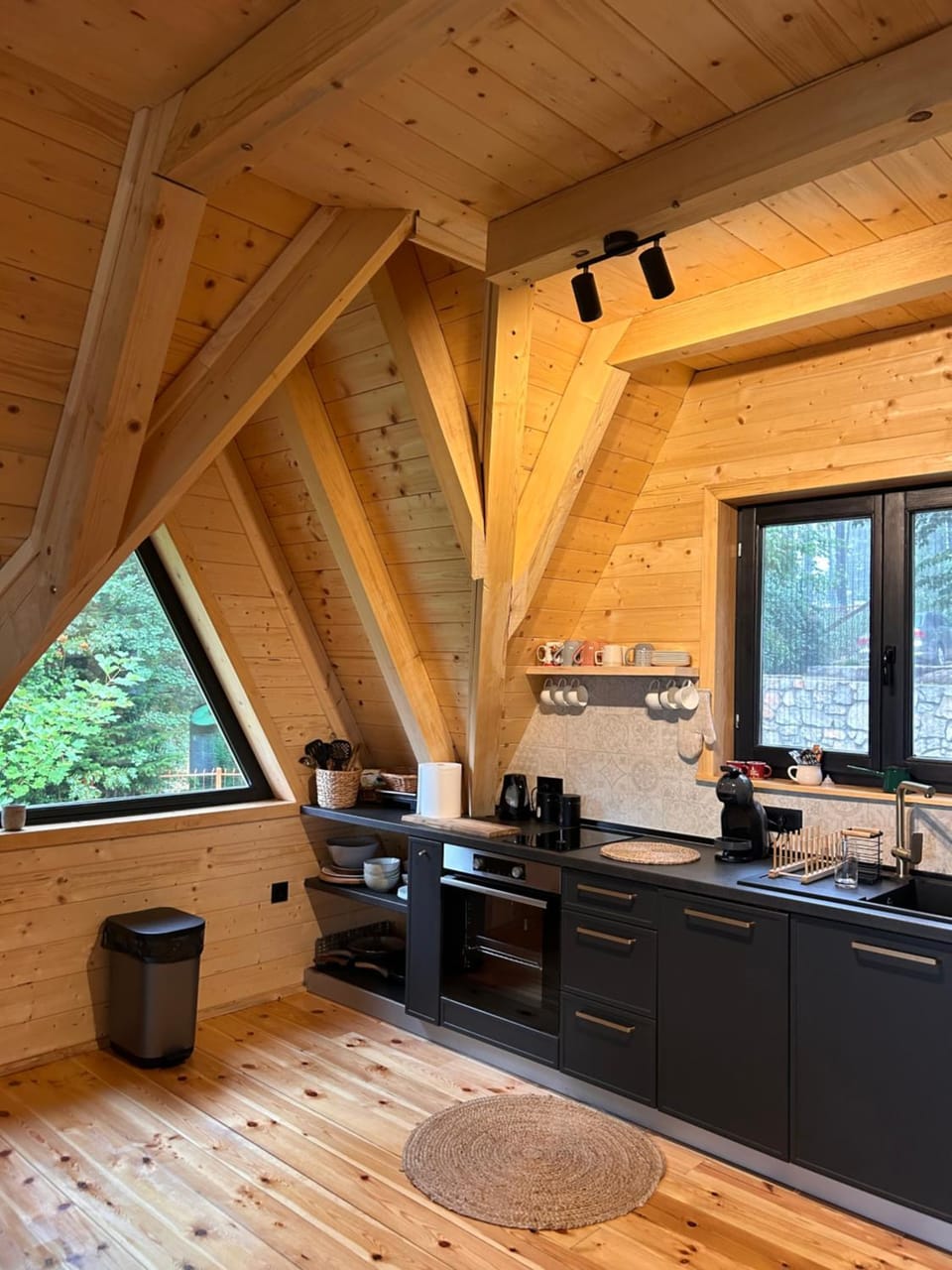 Molika Forest House House in Montenegro