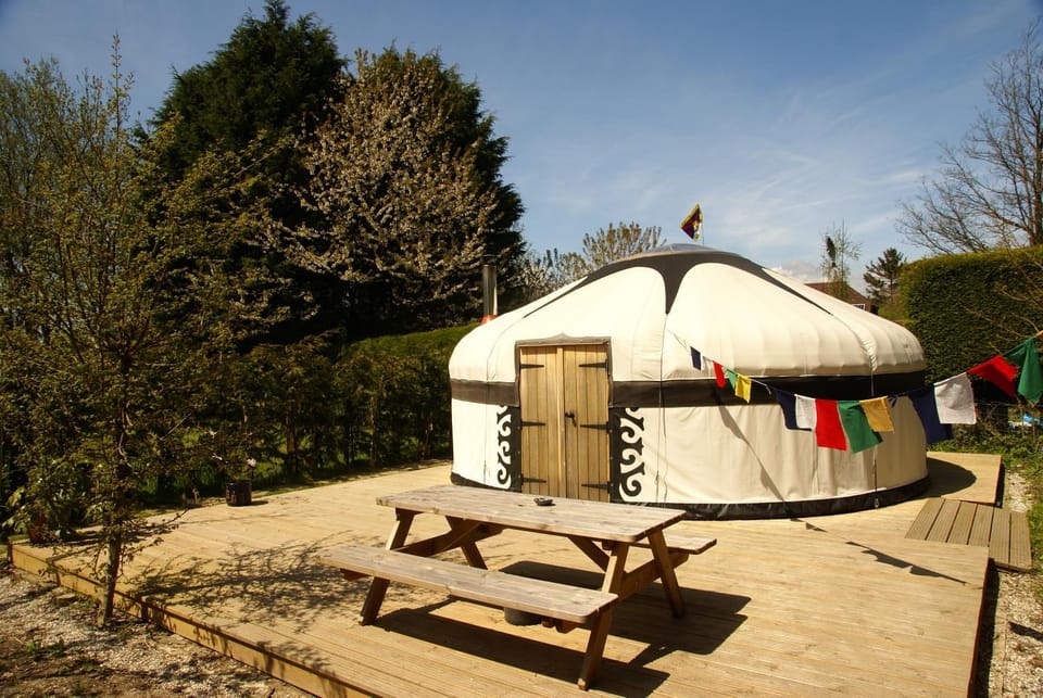 Dogwood Yurt Luxury tent in Rother District