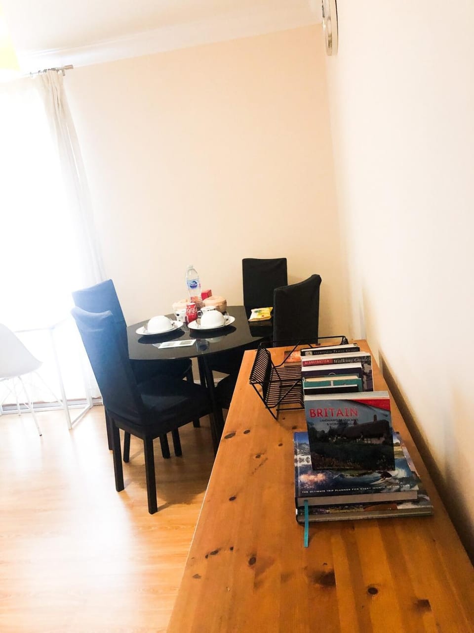 Royal Charm - Stay in Harrow Apartment in Harrow