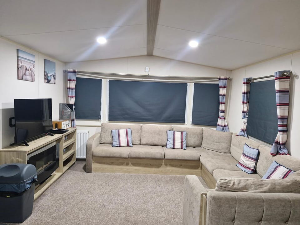 Highfield Grange Holiday Park Chalet in Clacton-on-Sea