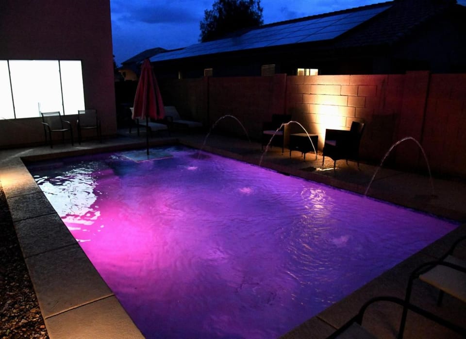 4 Season Spa Heated Dream Pool Jacuzzi Sauna Villa in Casa Grande