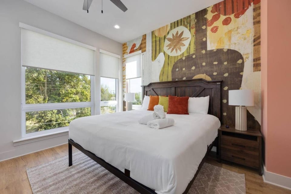 Music City Abode and Cowgirl Up Dual Townhomes House in Nashville