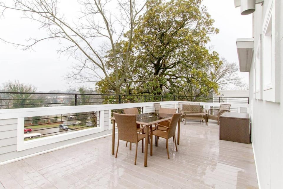 Patio, Balcony/Terrace