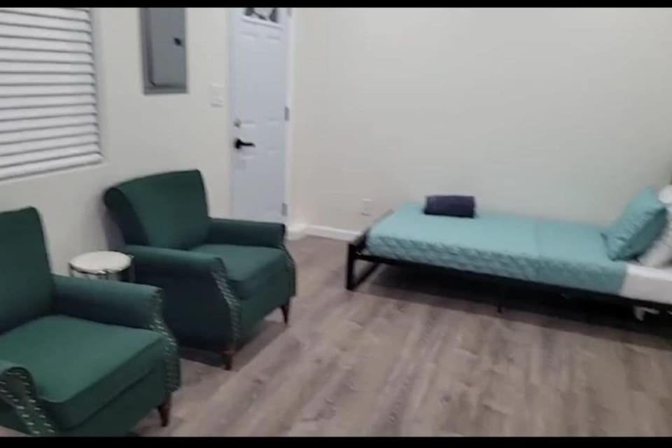 Bed, Living room, Seating area