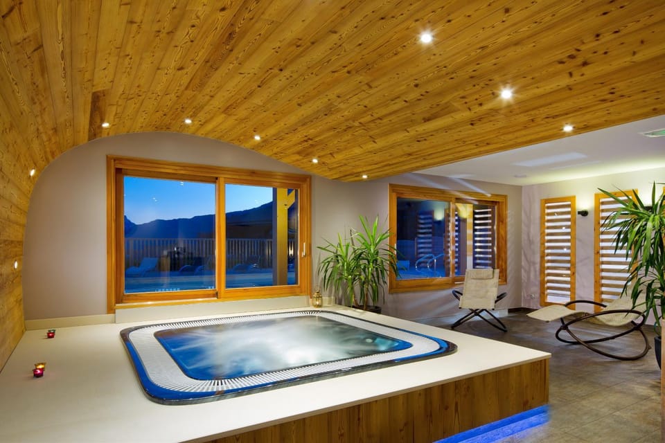 Hot Tub, Spa and wellness centre/facilities, Spa and wellness centre/facilities