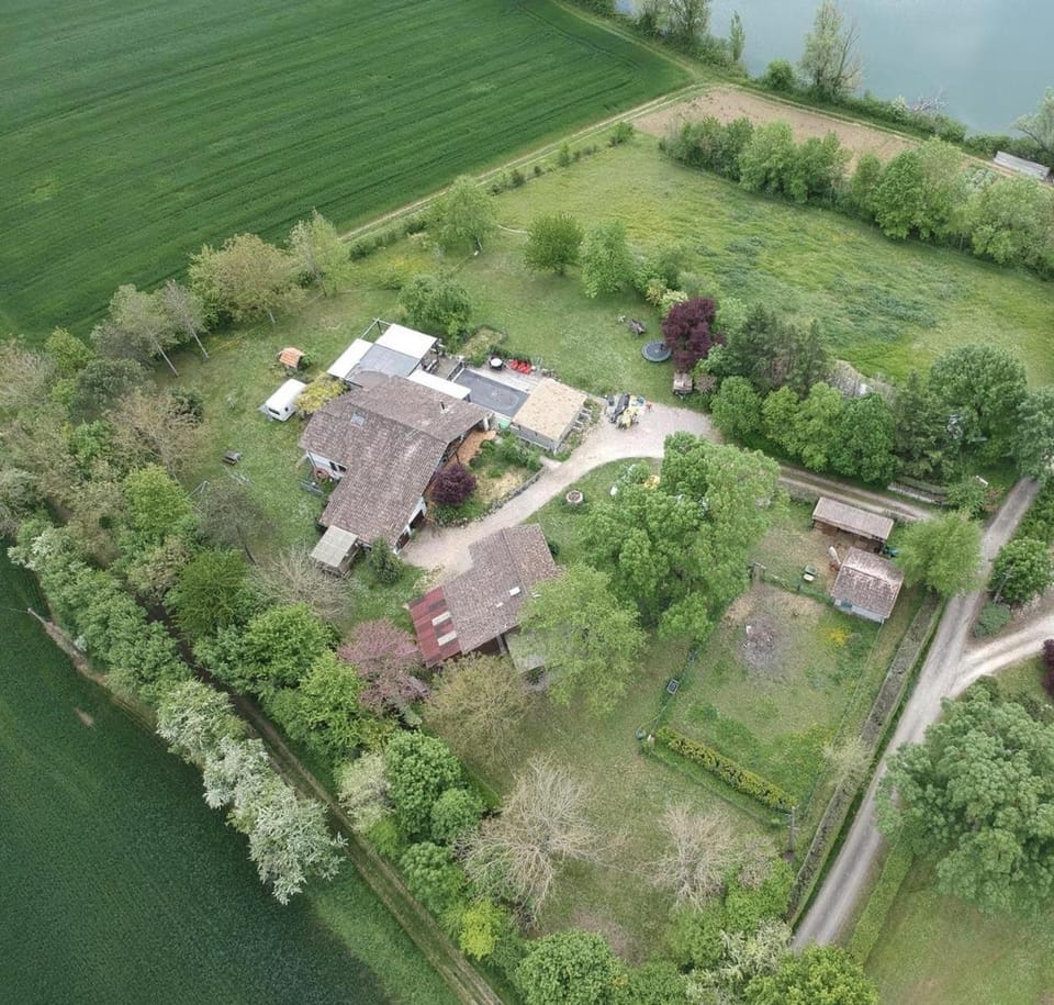 Les Gîtes du Quercy - Domaine de Poujol Campground/ 
RV Resort in Occitanie
