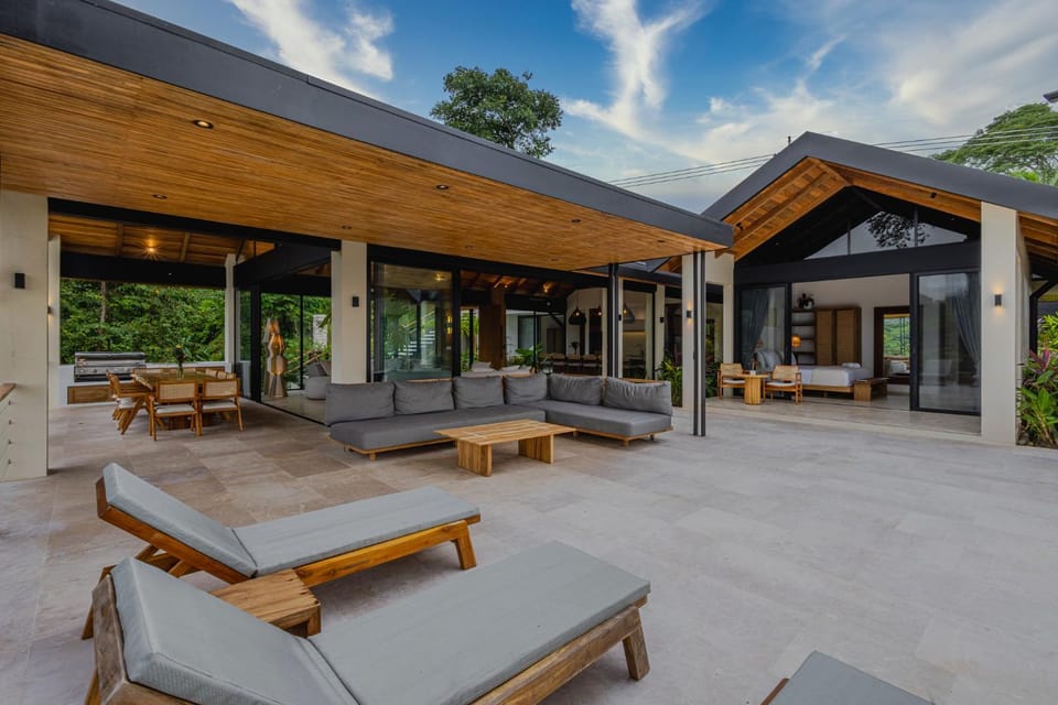 Bahía Oceanview suites Malpais Santa Teresa Nature lodge in Cobano