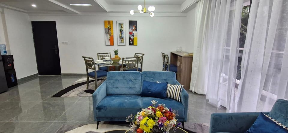 Stylish 2 Bedroom Serviced Apartment with Study, Your Urban Retreat Apartment in Nairobi County