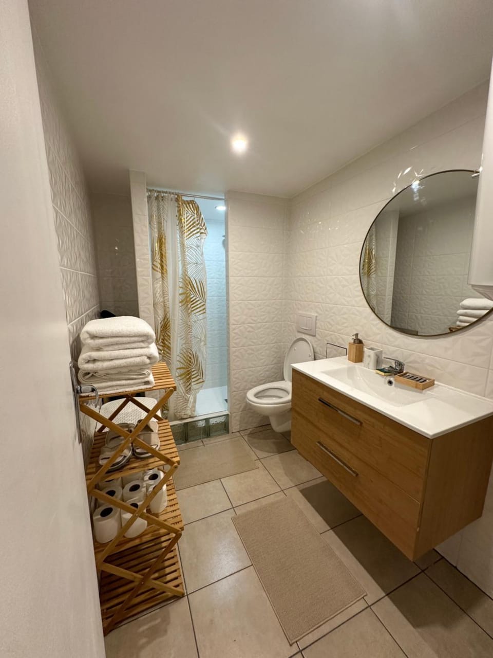 F2 jacuzzi moderne et spacieux Apartment in Île-de-France