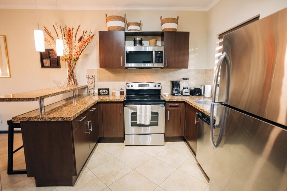 Kitchen or kitchenette, kitchen