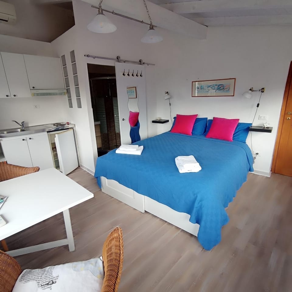Affittacamere A Feneira Bed and Breakfast in Liguria