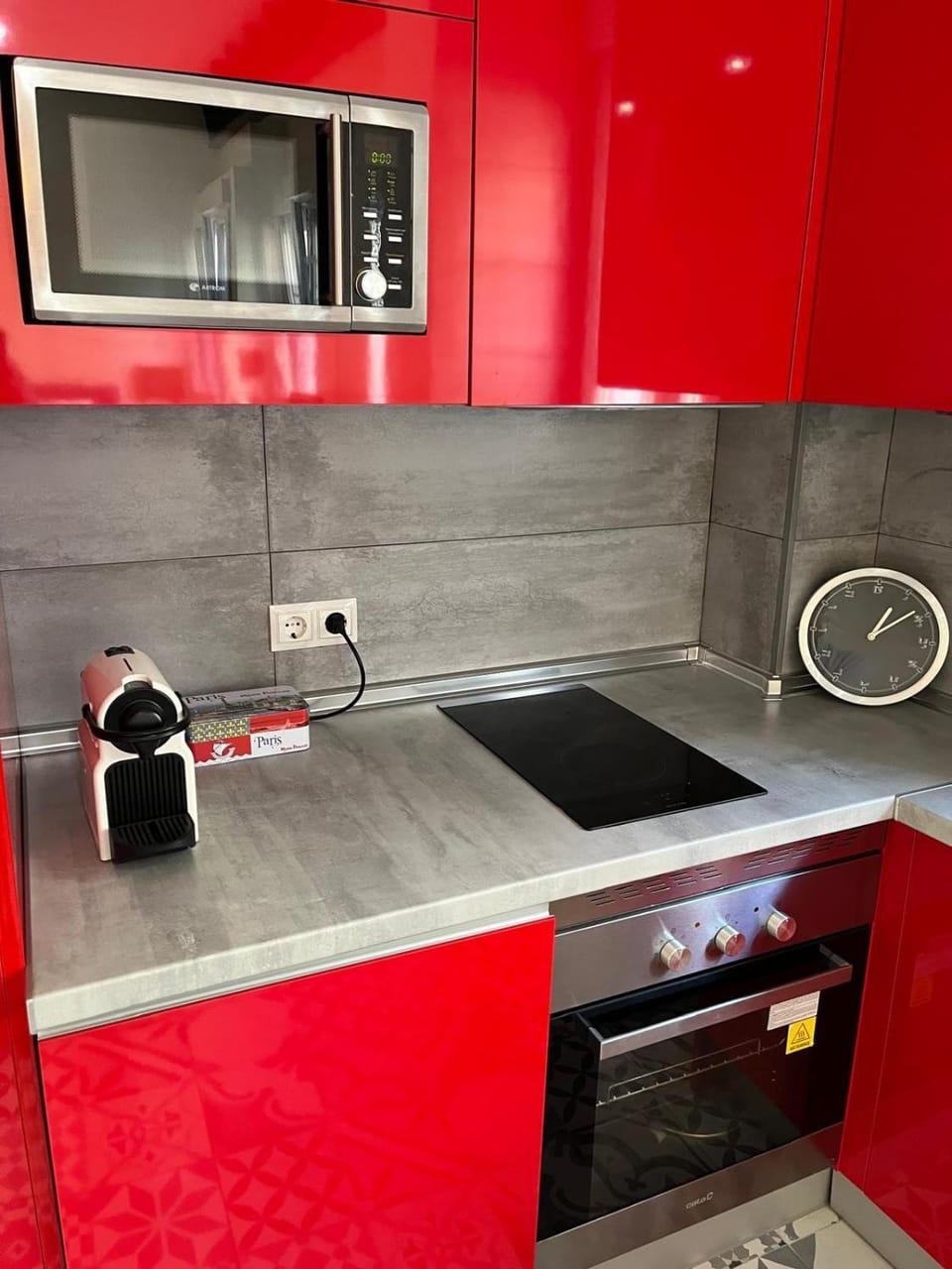 Kitchen or kitchenette, stove