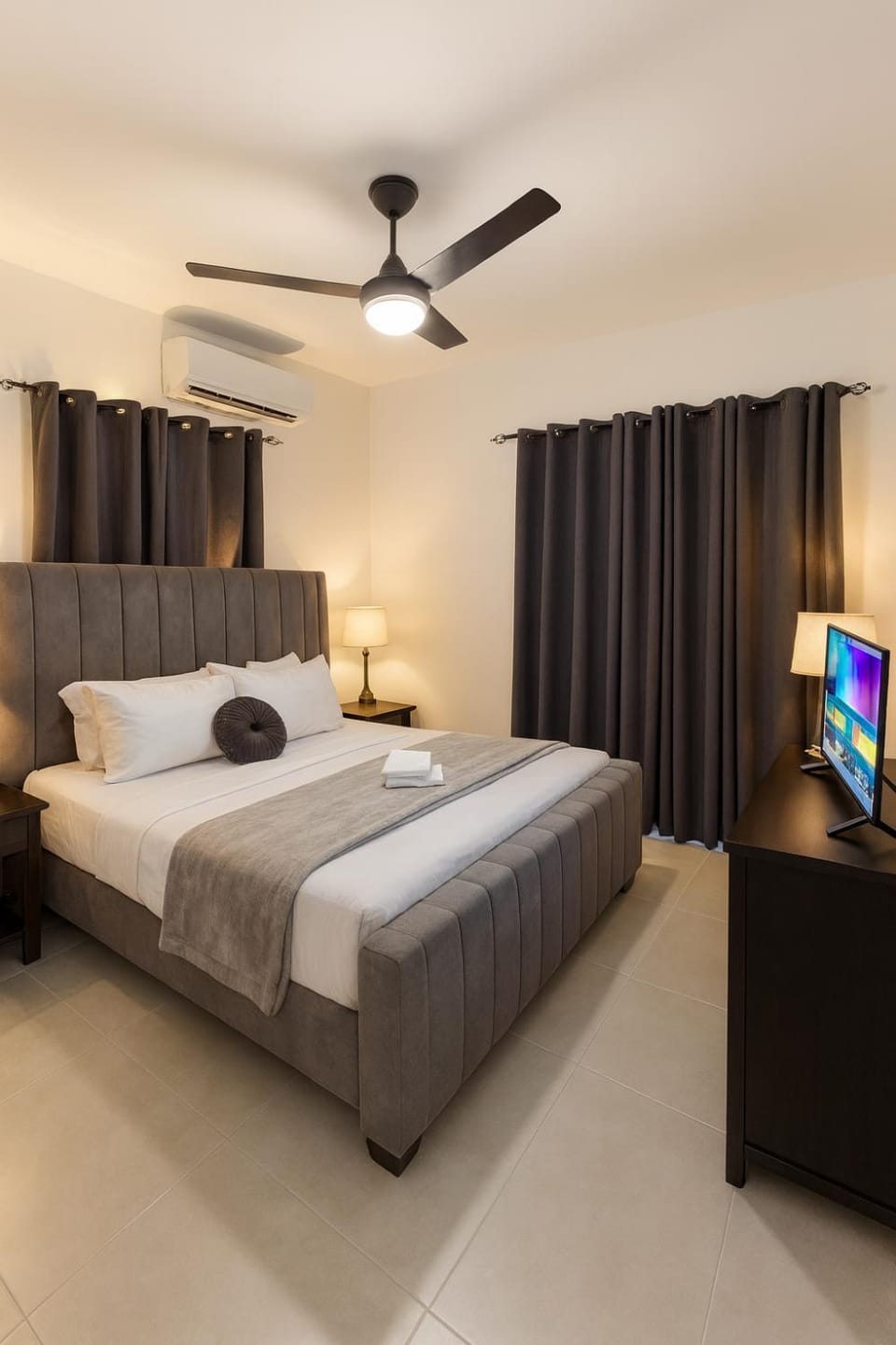Bed, Bedroom