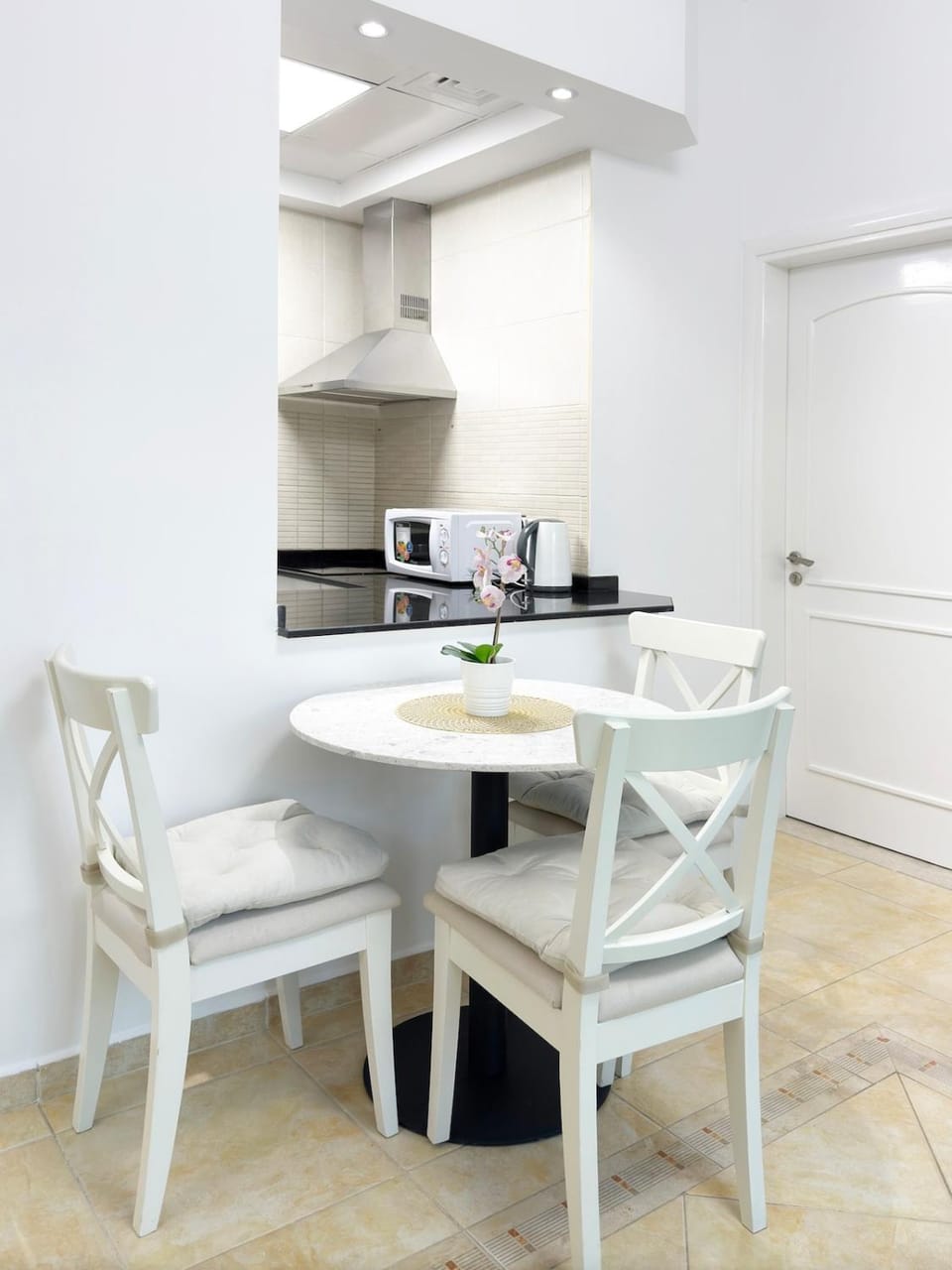 One BedRoom near Beach and Metro in Dubai Marina Z1011 Apartment in Dubai