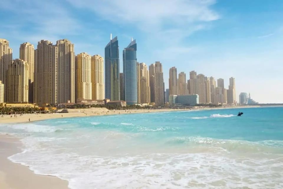 One BedRoom near Beach and Metro in Dubai Marina Z1011 Apartment in Dubai