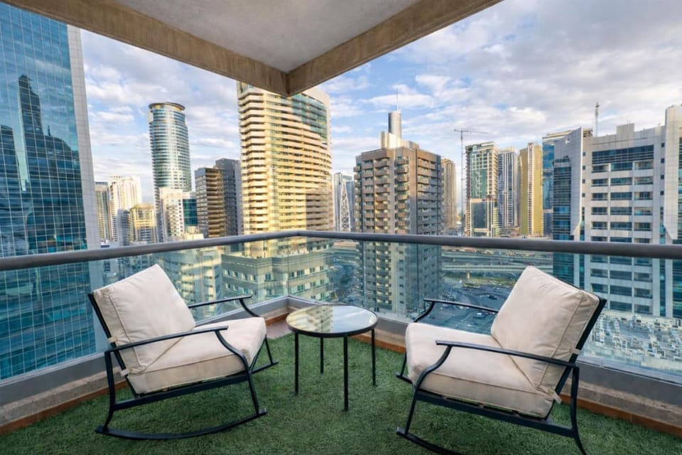 One BedRoom near Beach and Metro in Dubai Marina Z1011 Apartment in Dubai