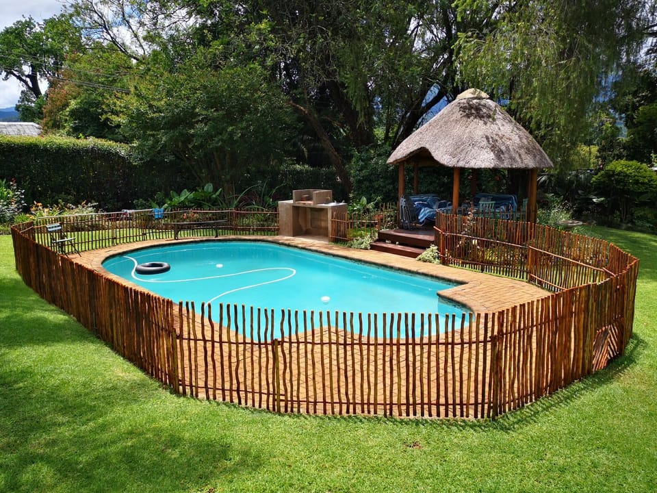 BBQ facilities, Garden, Pool view, Swimming pool, Swimming pool