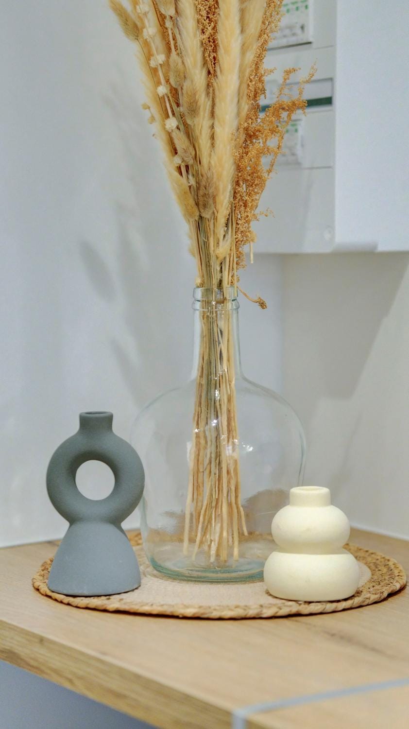 Kitchen or kitchenette, Decorative detail
