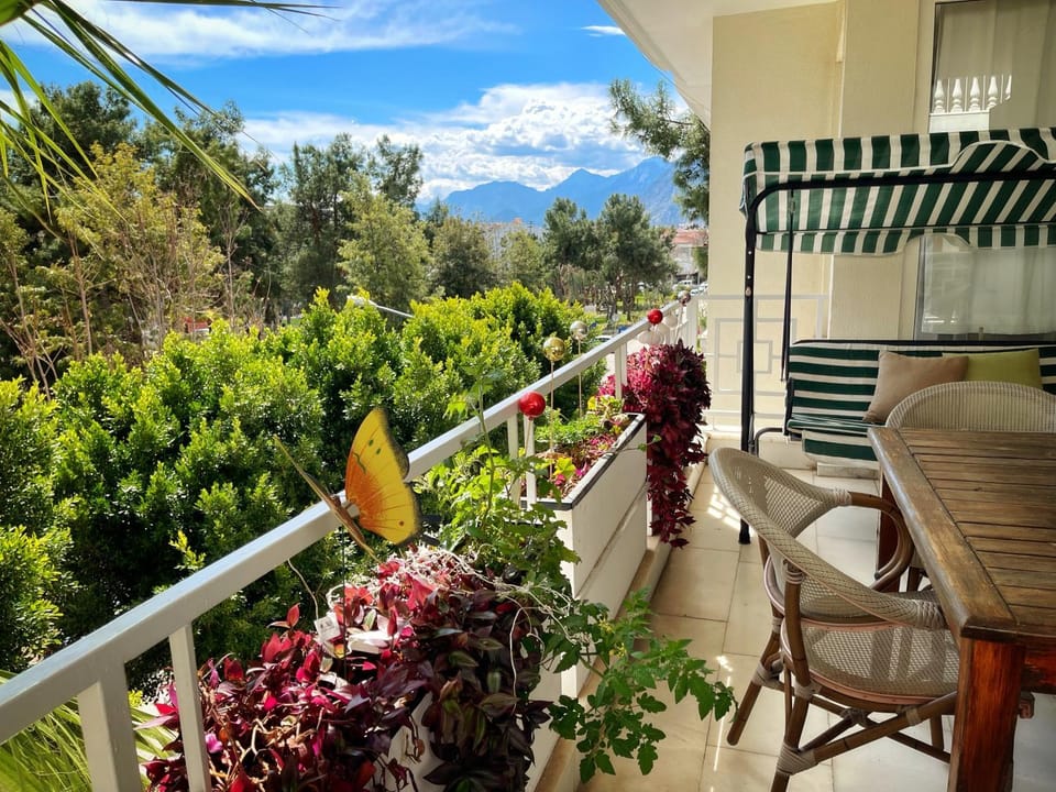 Balcony/Terrace, Dining area