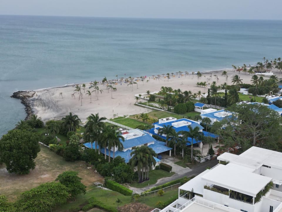 Villas del Mar PTY Apartment in Rio Hato