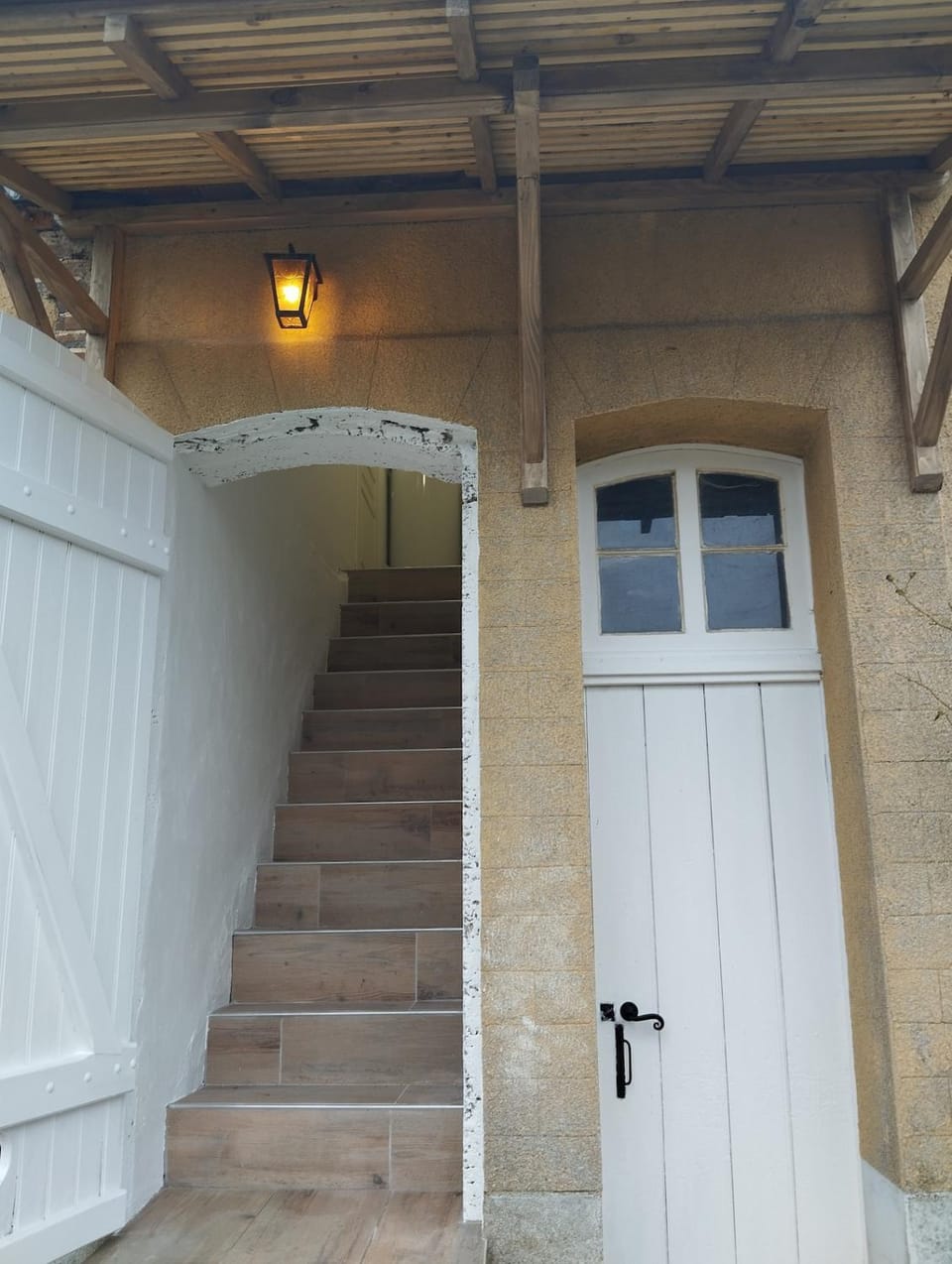Facade/entrance