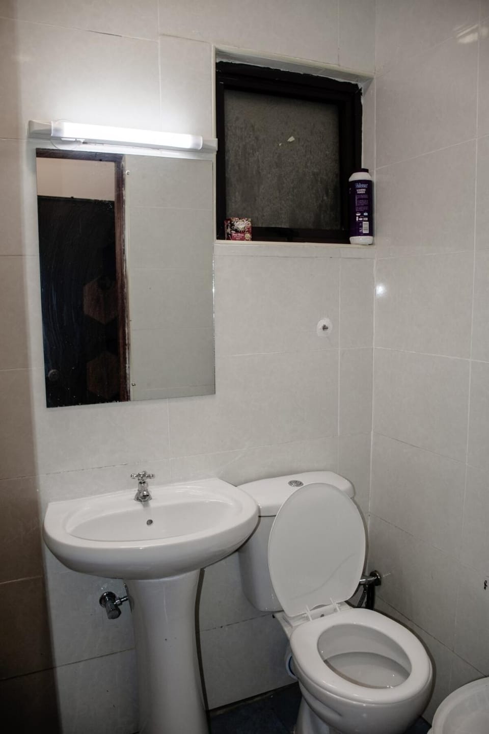 Toilet, Bathroom