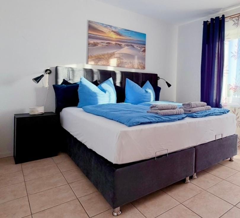 Ferienwohnung Krabbe 1 in Bensersiel mit Garten & Terrasse Apartment in Esens