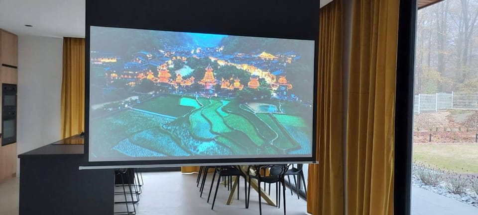 Communal lounge/ TV room, Communal lounge/ TV room