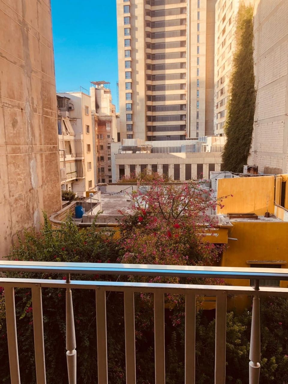 Apartment at Al Hamra Street, Commodore Street Apartment in Africa