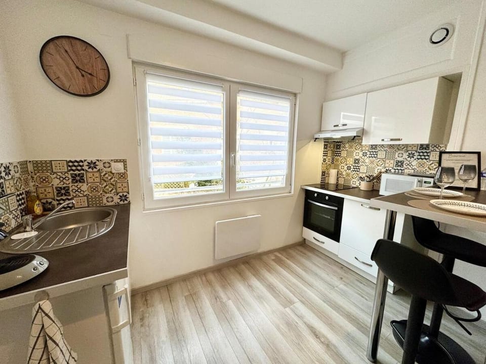Le Madriléne - Calais Nord Apartment in Calais