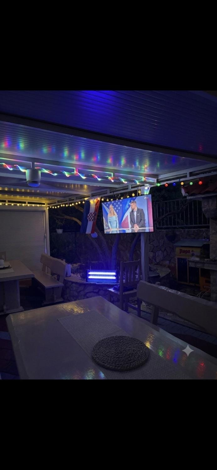 Communal lounge/ TV room, Evening entertainment